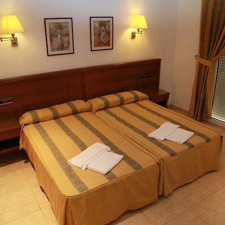 Hotel Tio Felipe Carboneras Zimmer foto