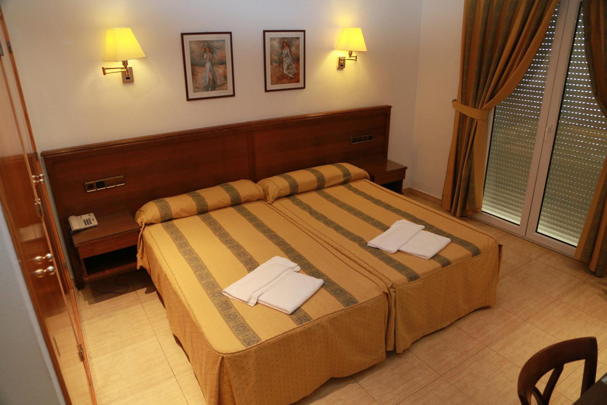 Hotel Tio Felipe Carboneras Zimmer foto