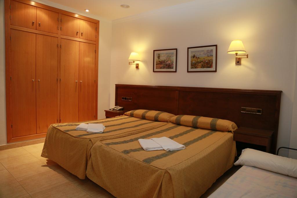 Hotel Tio Felipe Carboneras Zimmer foto